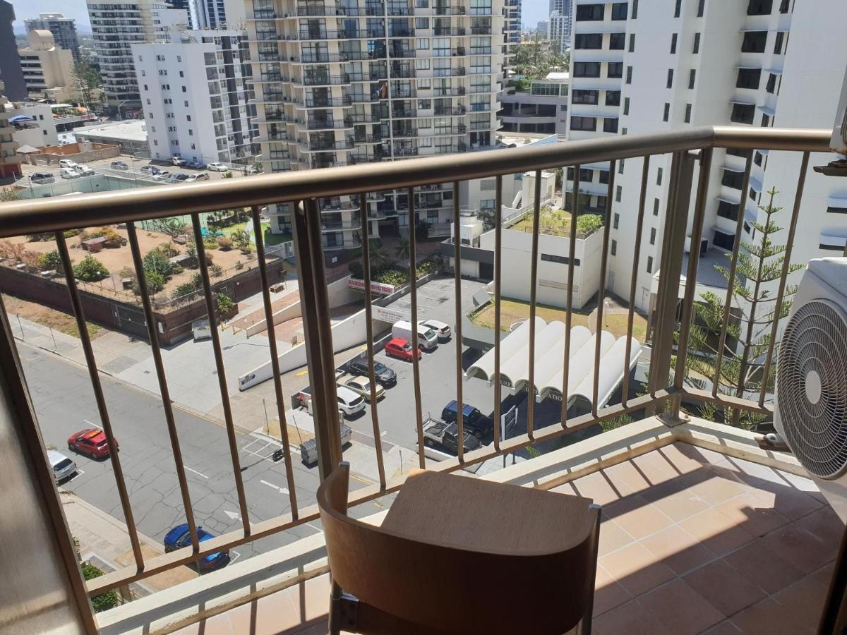 غولد كوست Surfers Holiday Apartments المظهر الخارجي الصورة