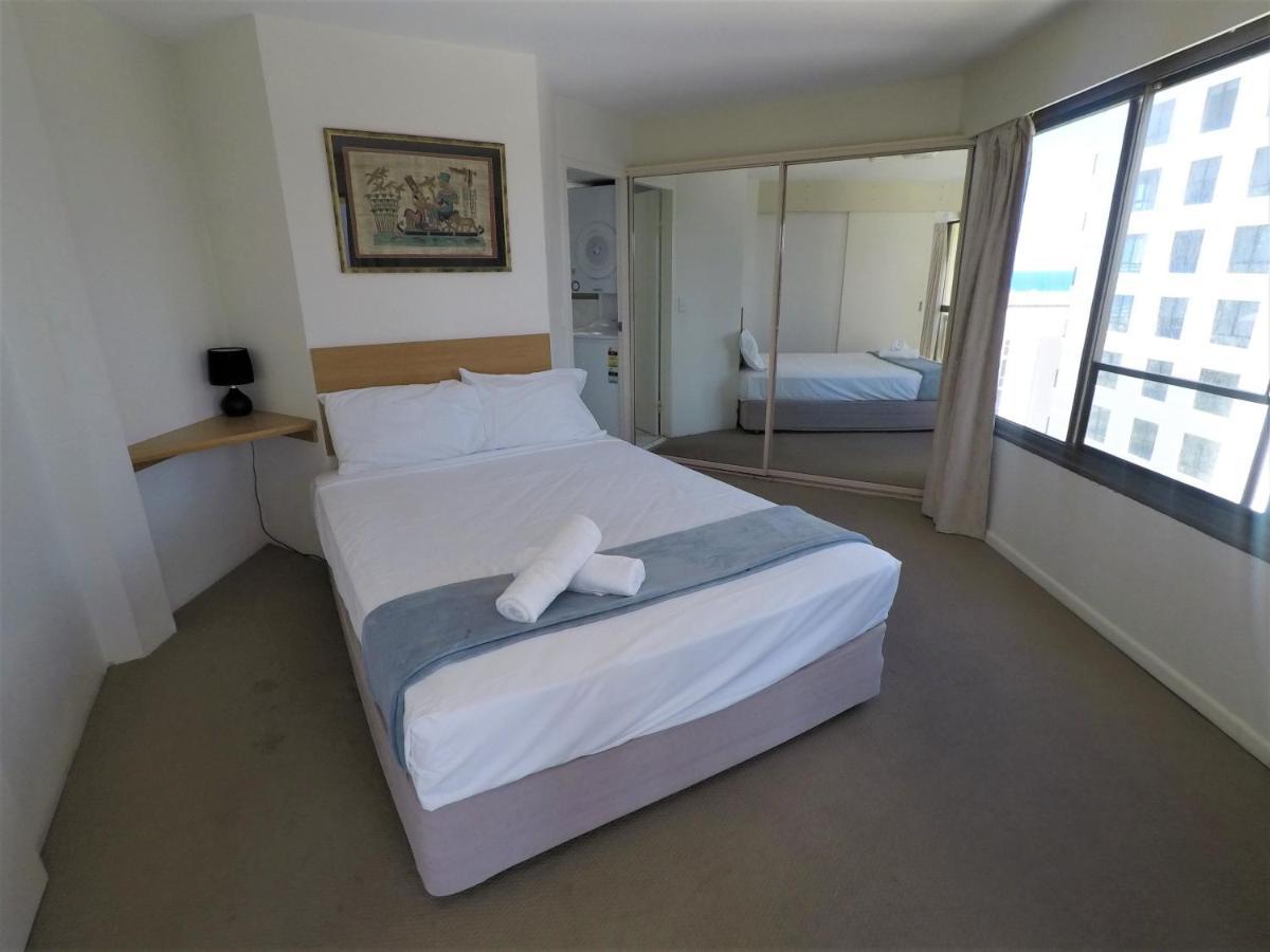 غولد كوست Surfers Holiday Apartments المظهر الخارجي الصورة