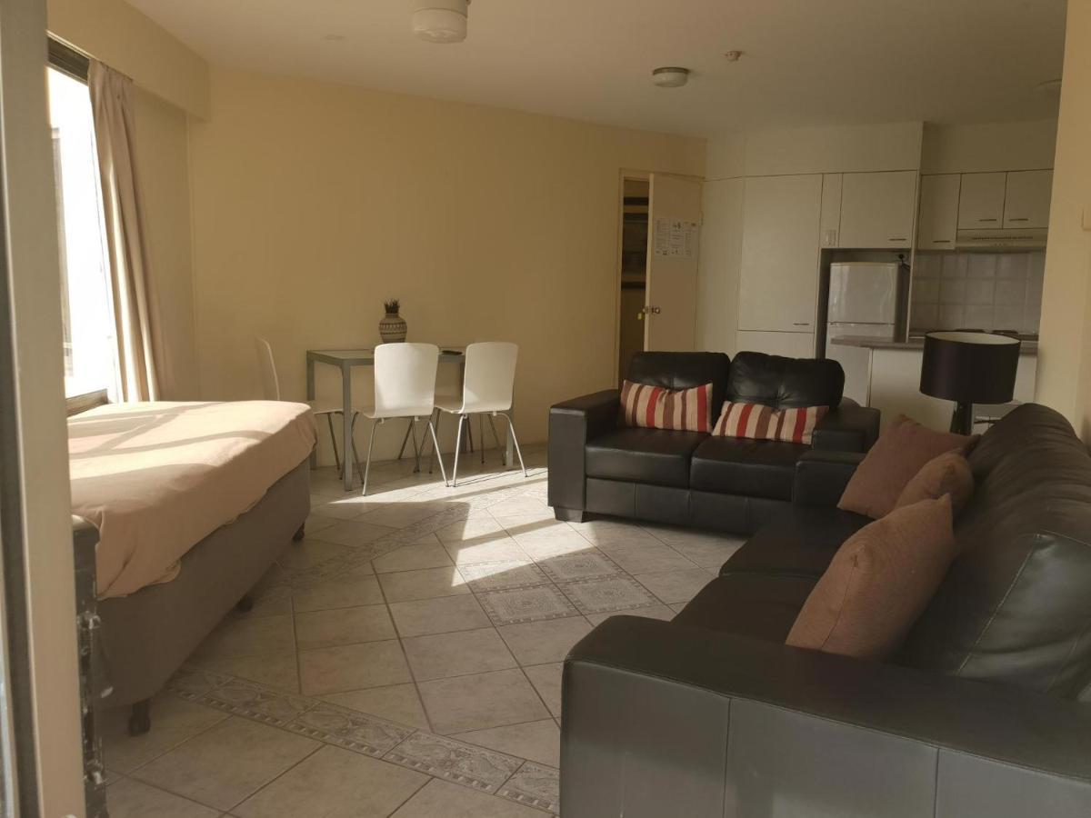 غولد كوست Surfers Holiday Apartments المظهر الخارجي الصورة